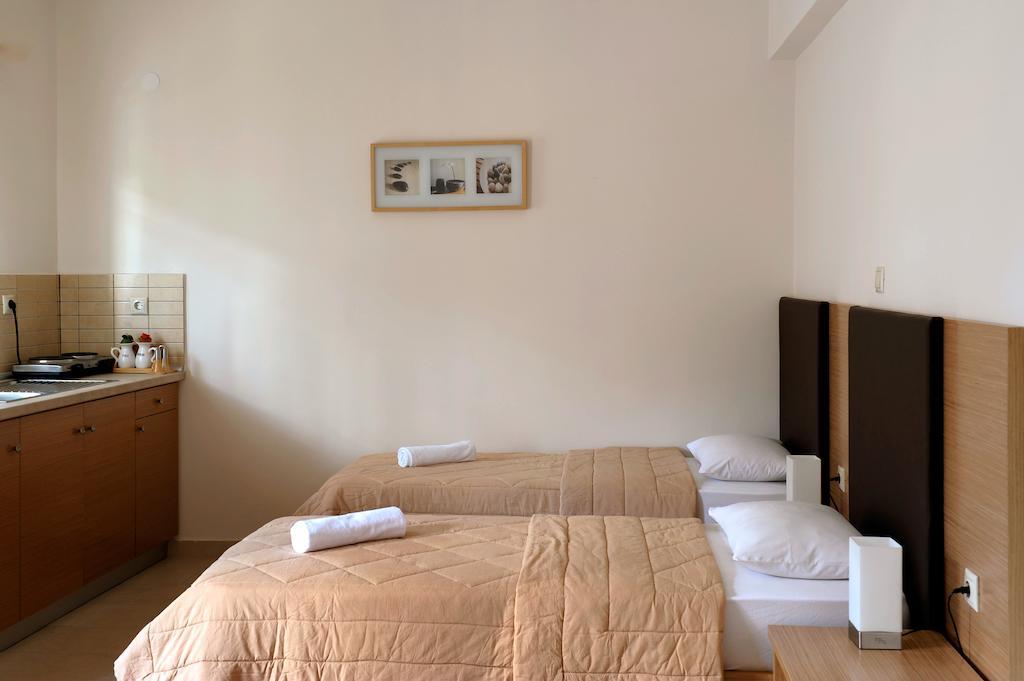 Nepheli Apartments And Studios Paralia Katerinis Ruang foto