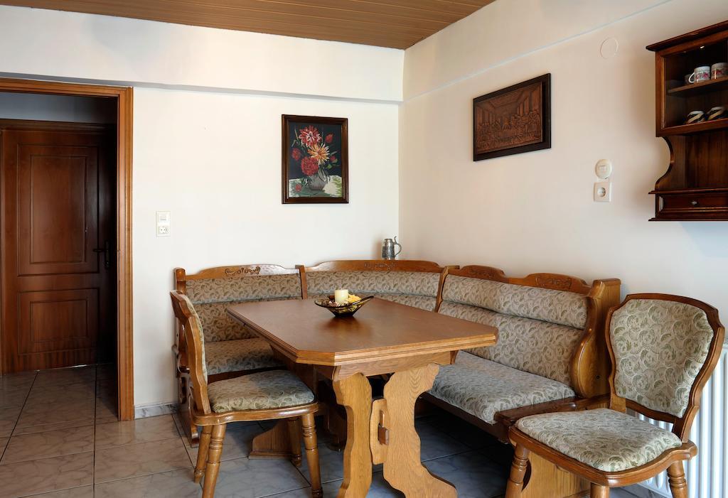 Nepheli Apartments And Studios Paralia Katerinis Ruang foto