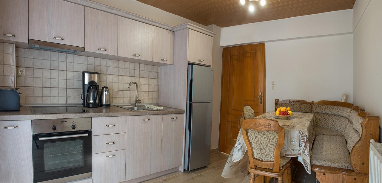 Nepheli Apartments And Studios Paralia Katerinis Bagian luar foto