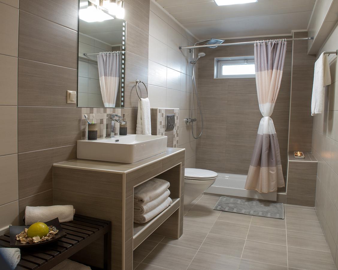 Nepheli Apartments And Studios Paralia Katerinis Bagian luar foto