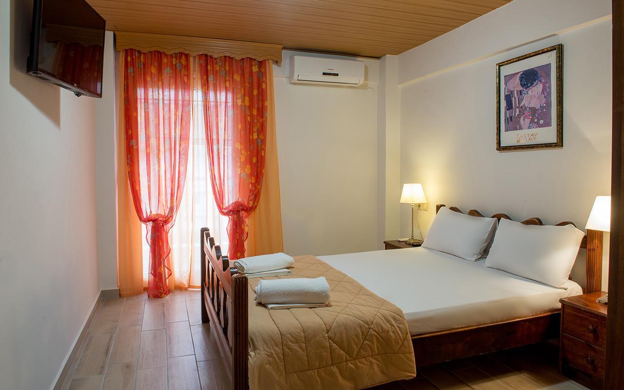 Nepheli Apartments And Studios Paralia Katerinis Bagian luar foto